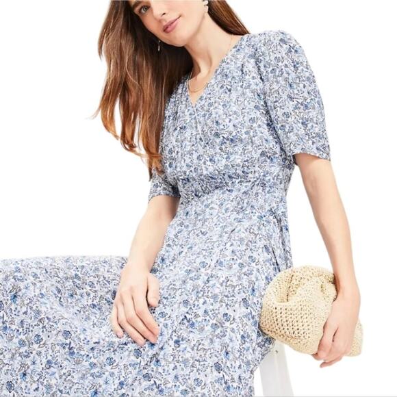 Loft Floral Blue White Midi Jungle Jacquard‎ Wrap Midi Dress Size 6 Small New - Picture 2 of 11